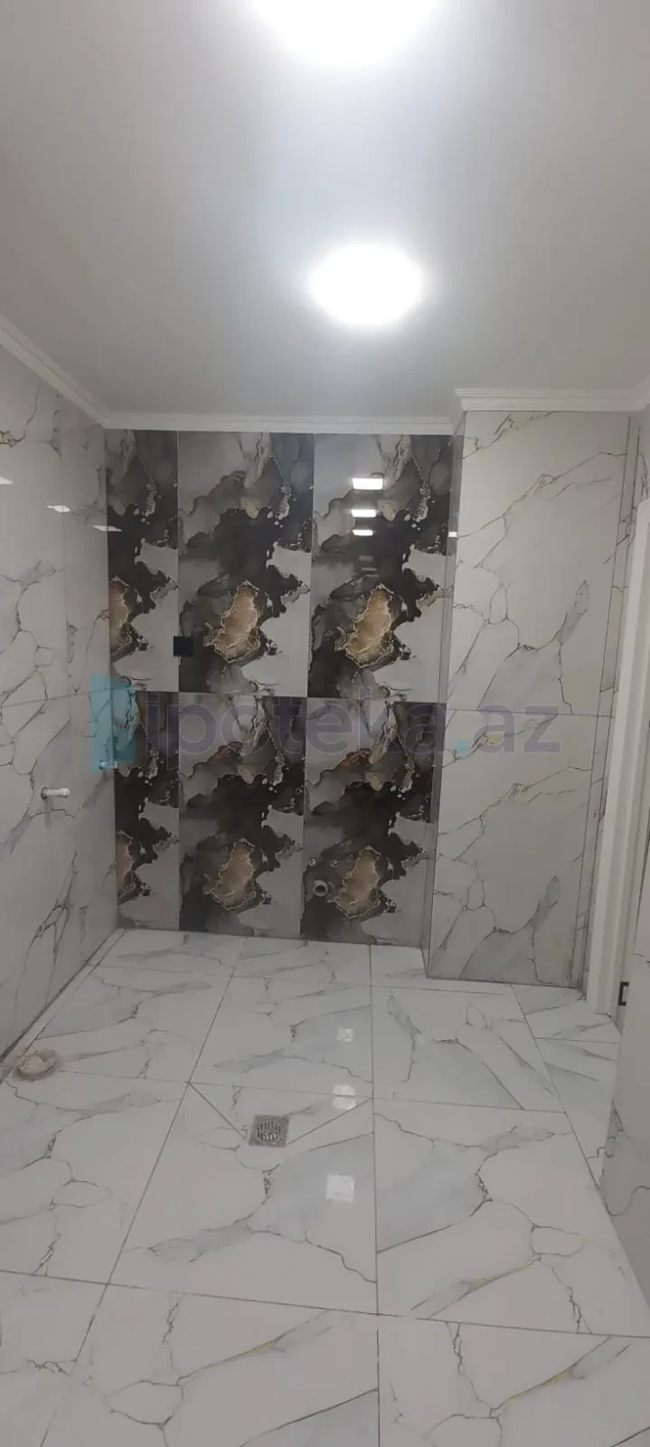 Satılır 4 otaqlı yeni tikili 97 m²