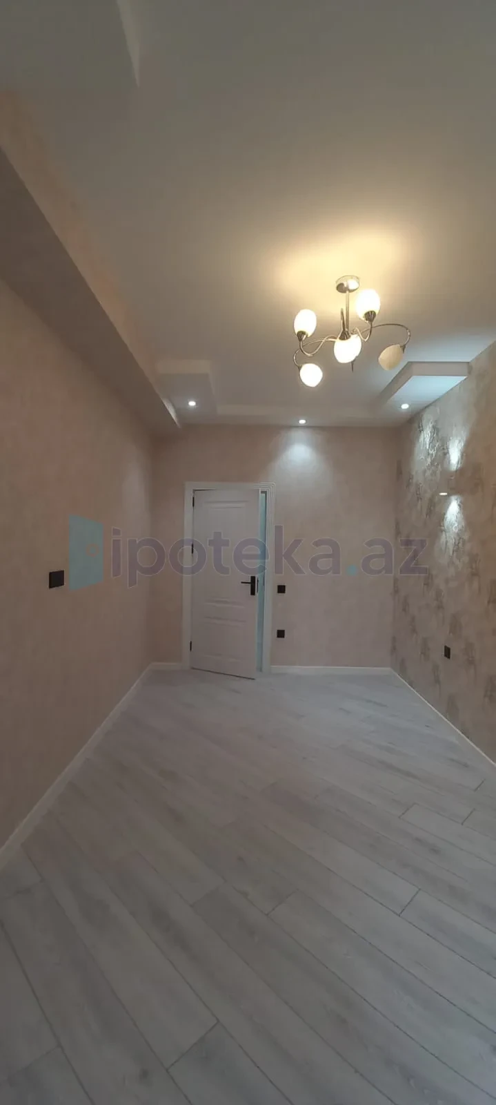 Satılır 4 otaqlı yeni tikili 97 m²