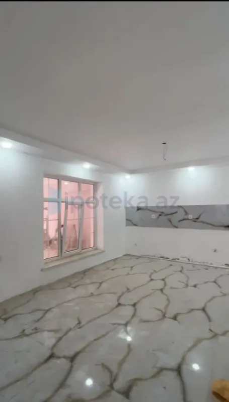 Satılır 4 otaqlı həyət evi 105 m²