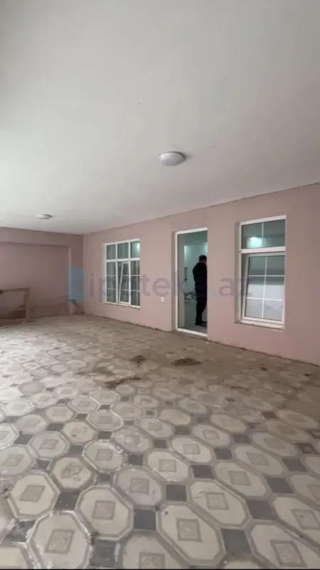Satılır 4 otaqlı həyət evi 105 m²