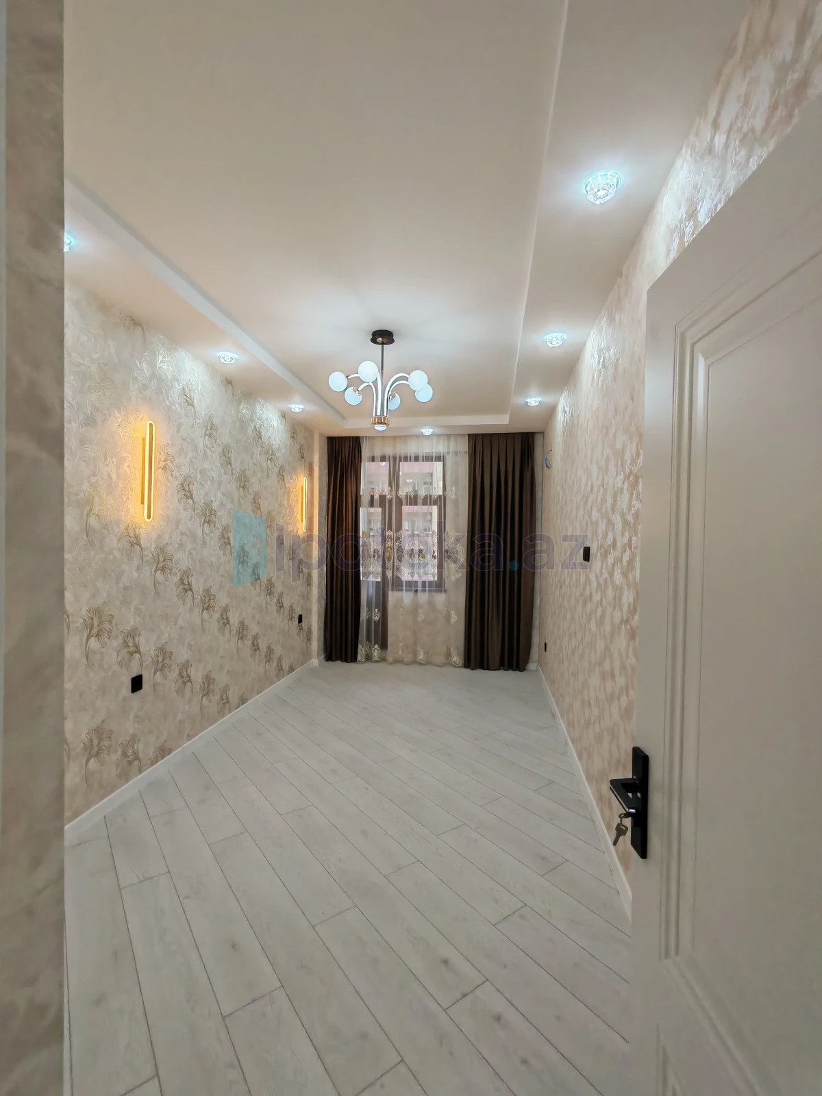 Satılır 4 otaqlı yeni tikili 97 m²