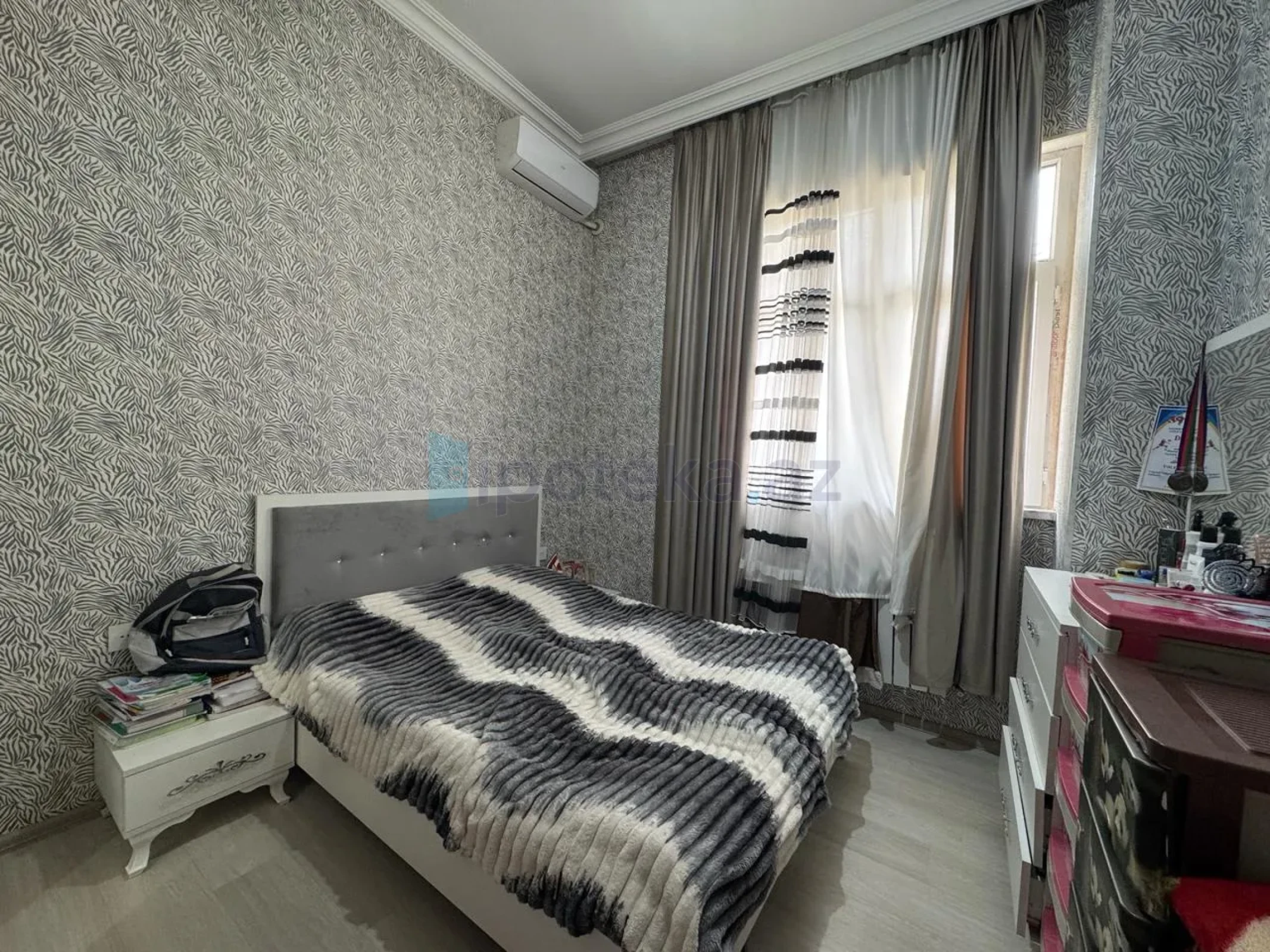 Satılır 2 otaqlı yeni tikili 64 m²
