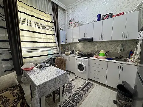 Satılır 2 otaqlı yeni tikili 64 m²