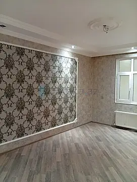 Satılır 2 otaqlı köhnə tikili 45 m²