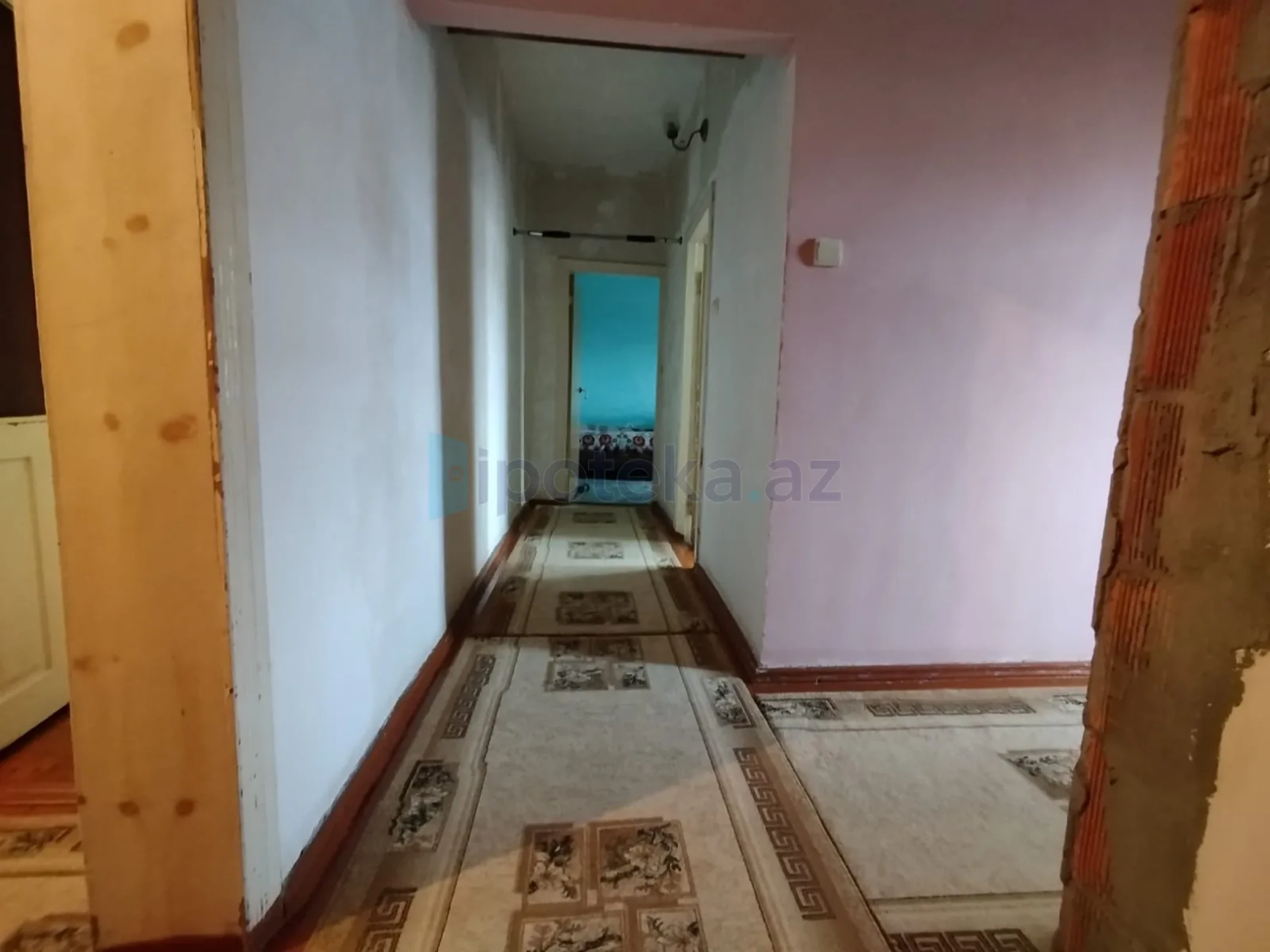 Satılır 4 otaqlı köhnə tikili 96 m²