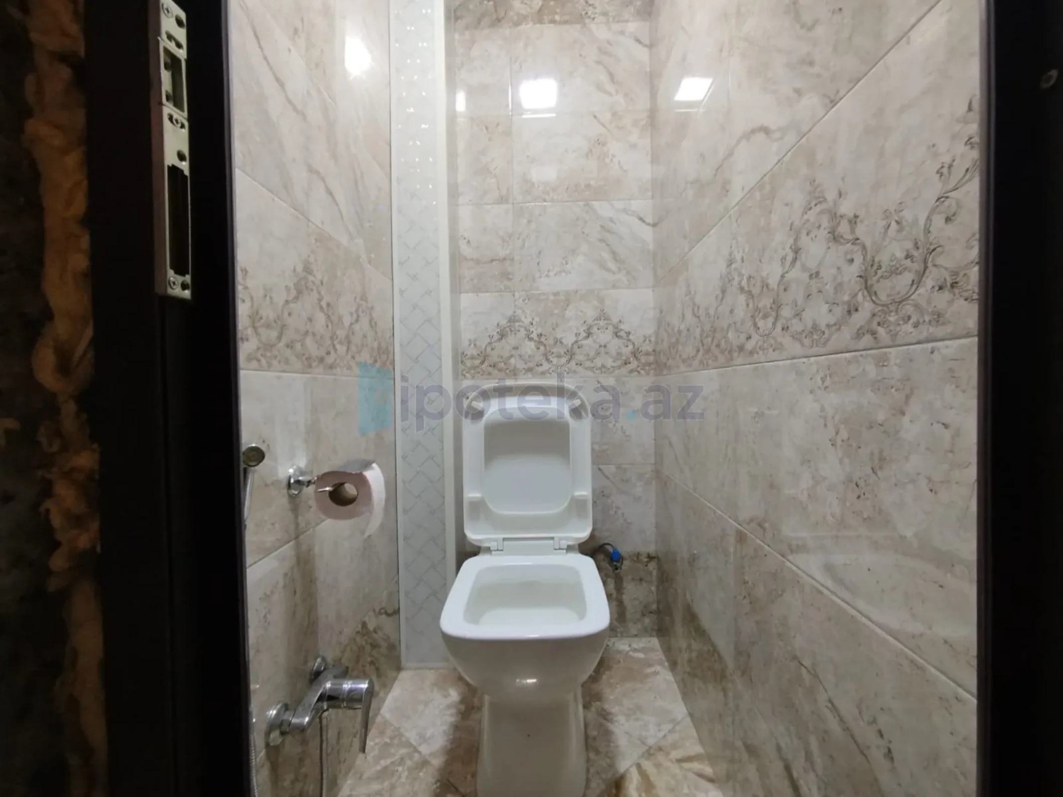 Satılır 4 otaqlı köhnə tikili 96 m²