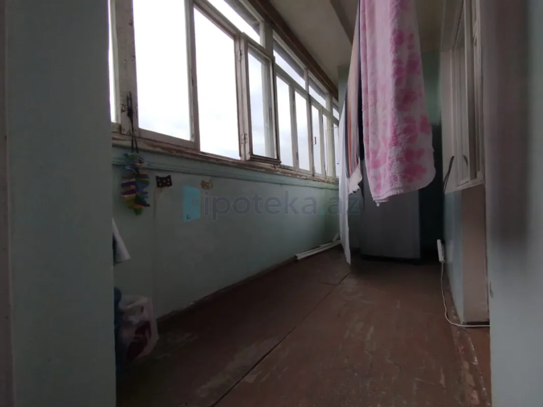Satılır 4 otaqlı köhnə tikili 96 m²