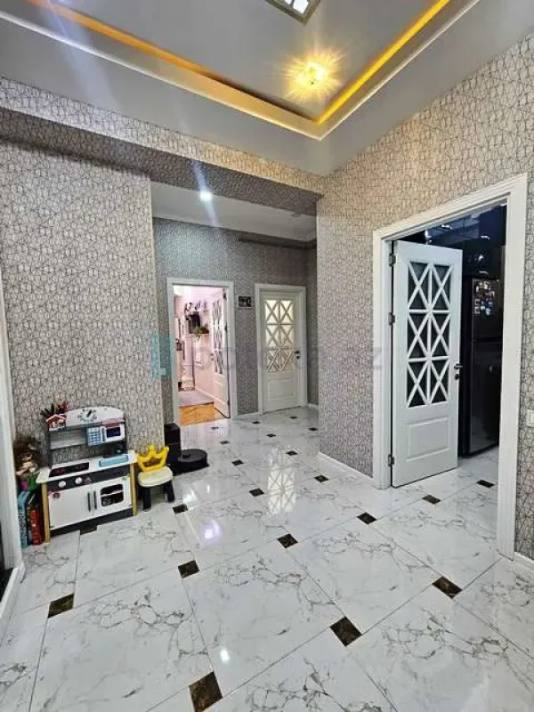 Satılır 2 otaqlı yeni tikili 71 m²