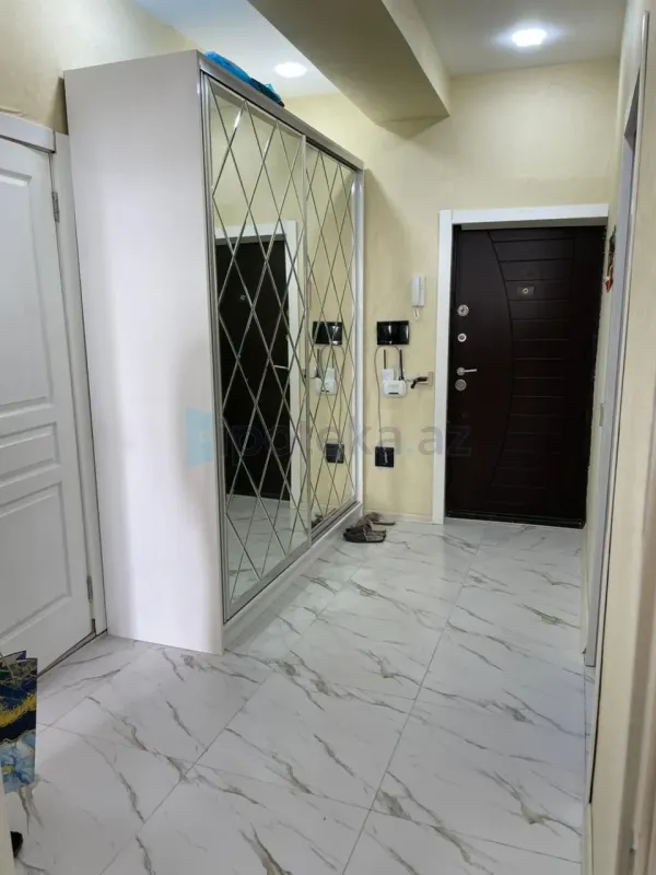 Satılır 2 otaqlı yeni tikili 62 m²