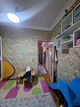Satılır 3 otaqlı köhnə tikili 60 m²