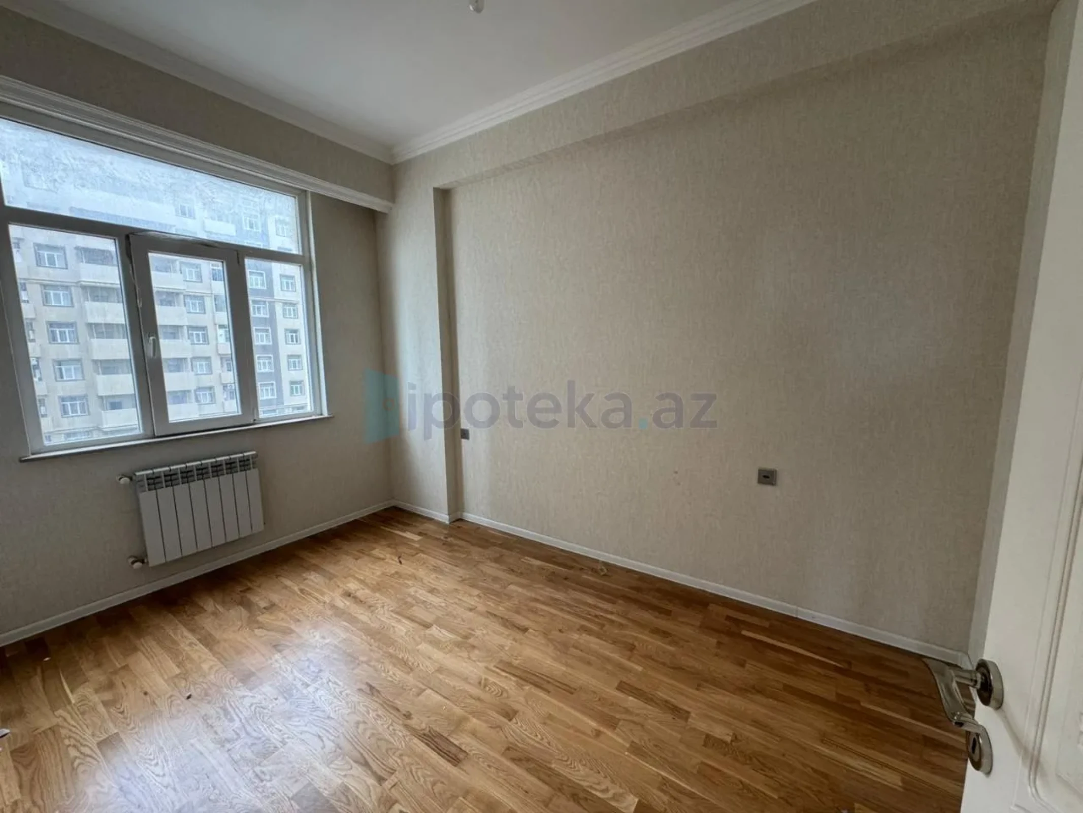 Satılır 3 otaqlı yeni tikili 60 m²