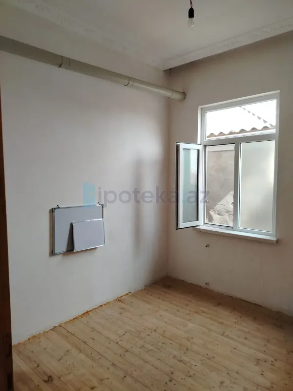 Satılır 4 otaqlı həyət evi 120 m²