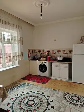 Satılır 4 otaqlı həyət evi 120 m²