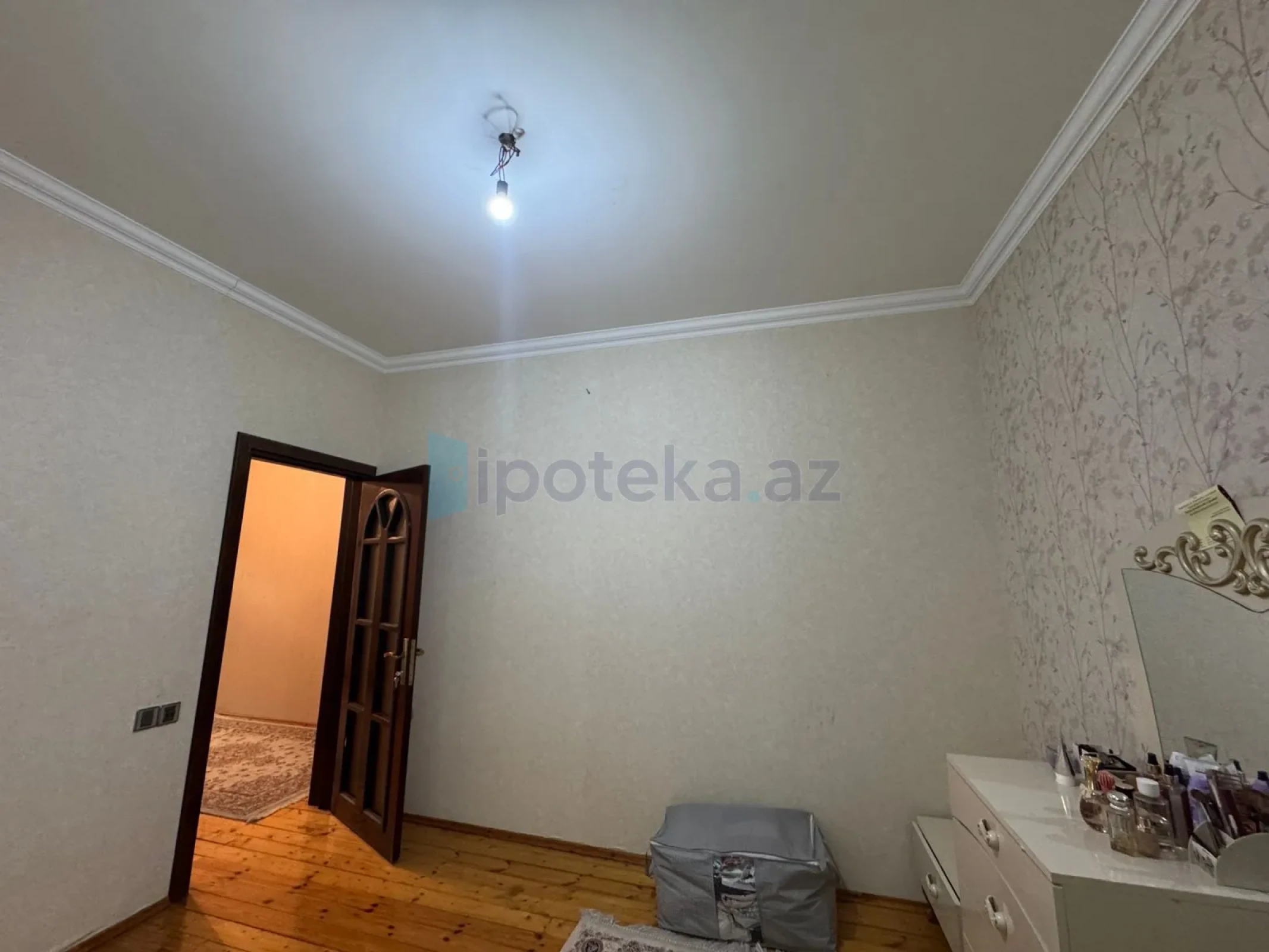 Satılır 4 otaqlı həyət evi 140 m²
