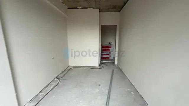 Satılır 3 otaqlı yeni tikili 78 m²