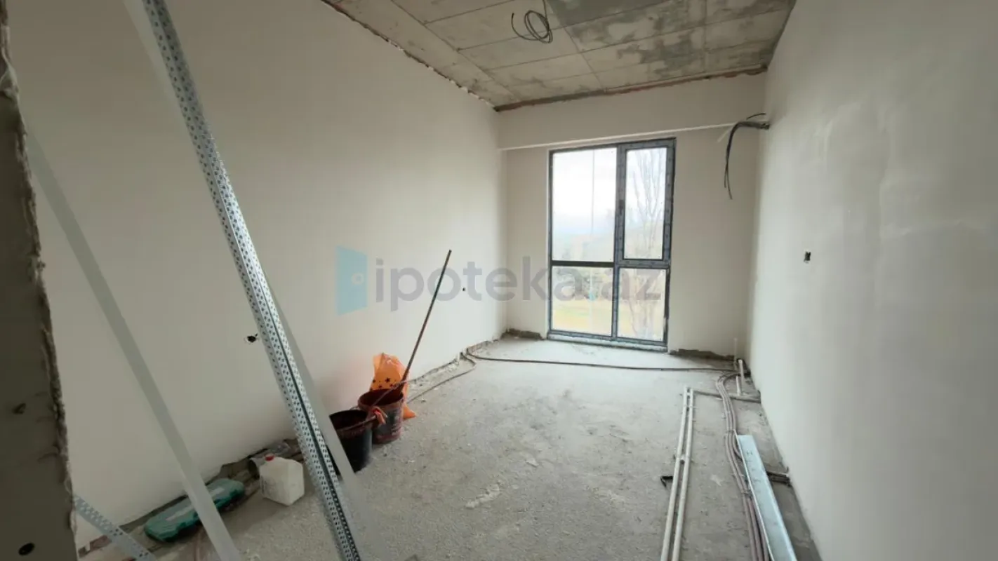 Satılır 3 otaqlı yeni tikili 78 m²