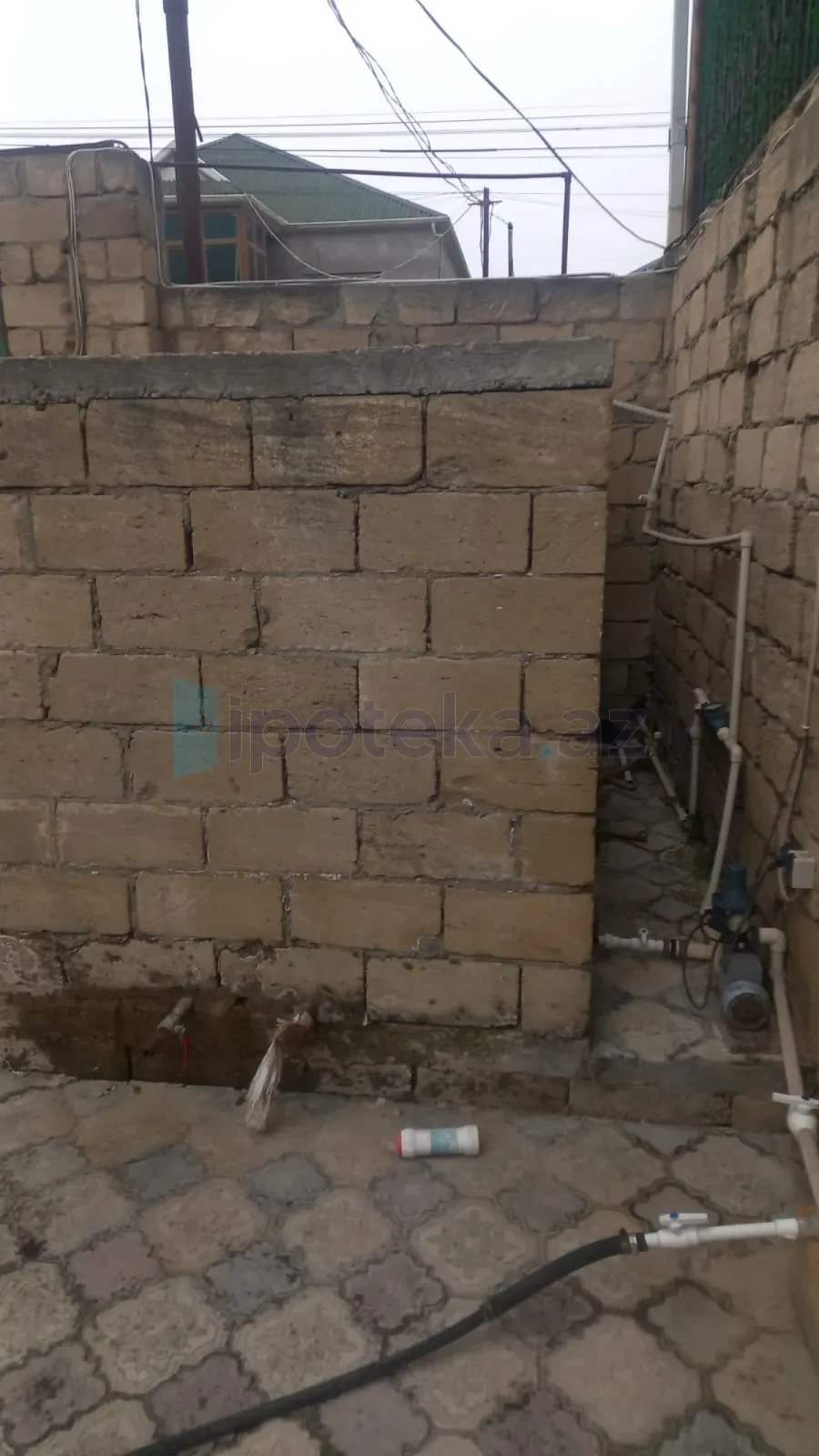 Satılır 7 otaqlı həyət evi 350 m²