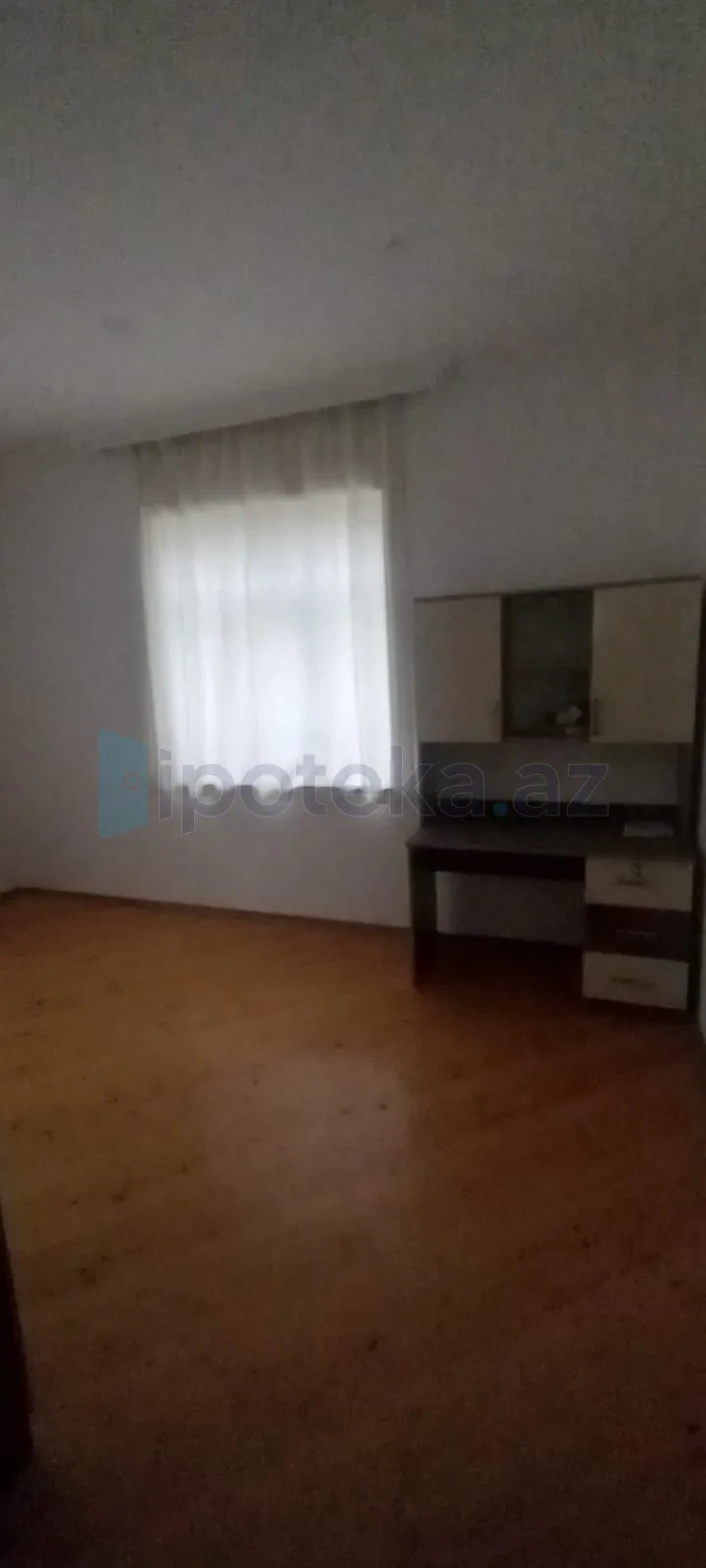 Satılır 7 otaqlı həyət evi 350 m²