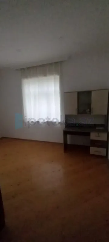 Satılır 7 otaqlı həyət evi 350 m²
