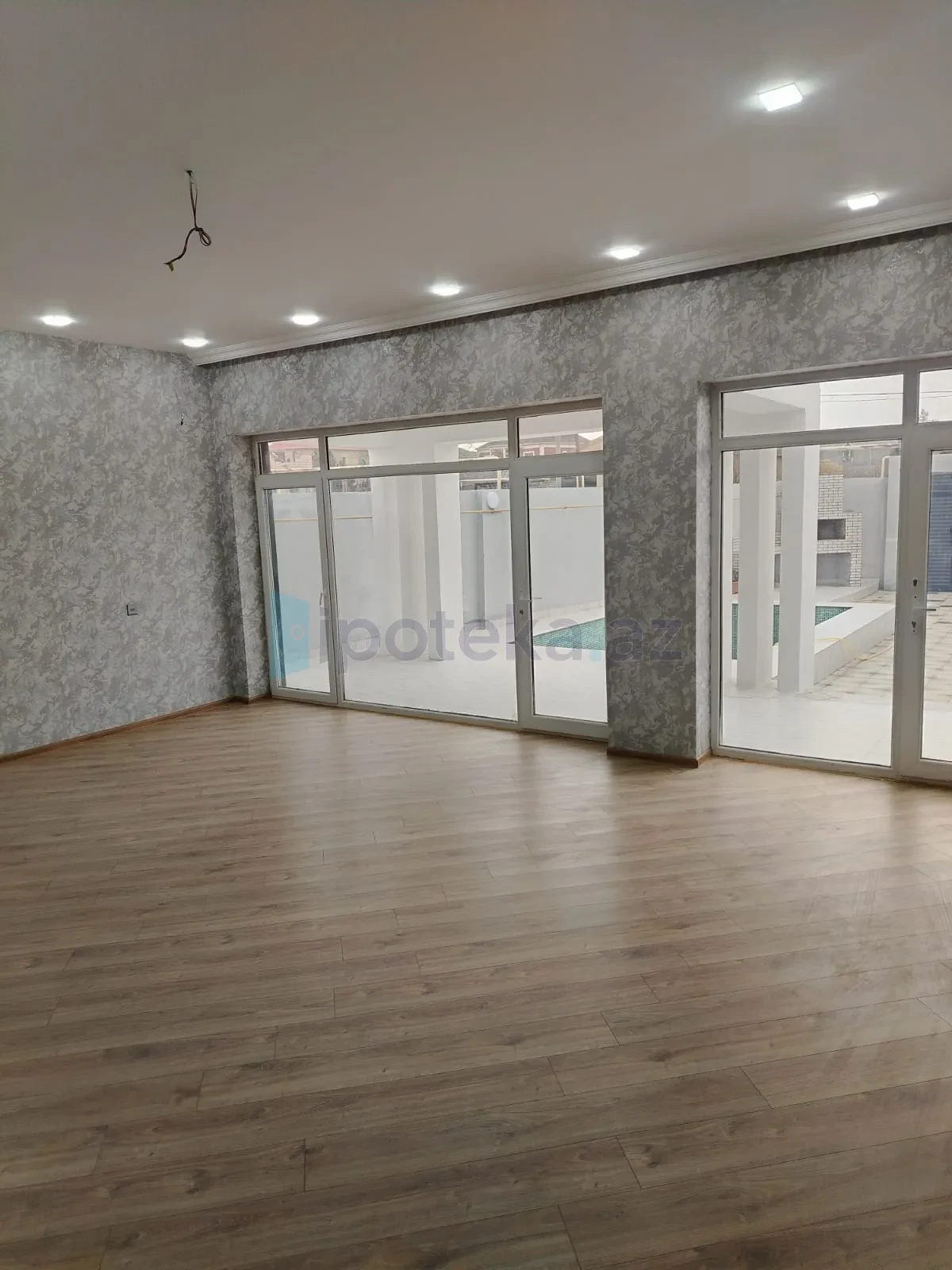 Satılır 4 otaqlı həyət evi 110 m²