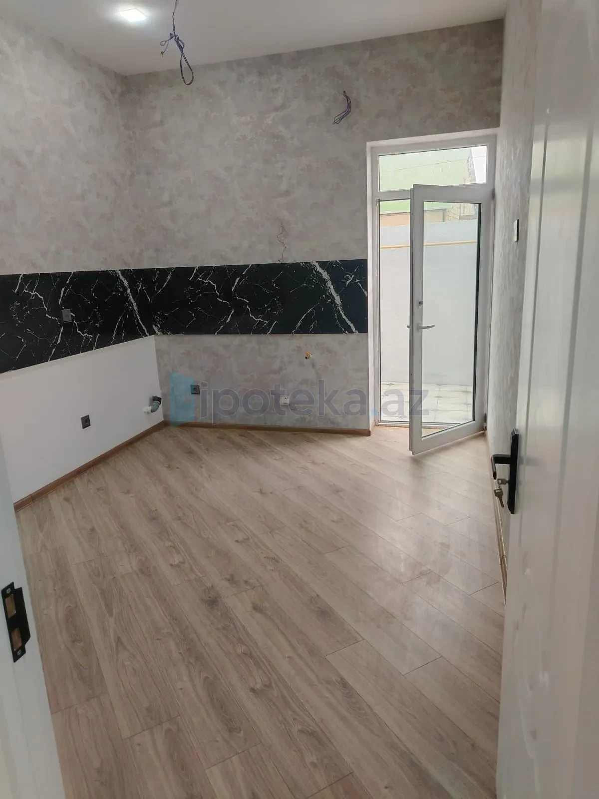 Satılır 4 otaqlı həyət evi 110 m²