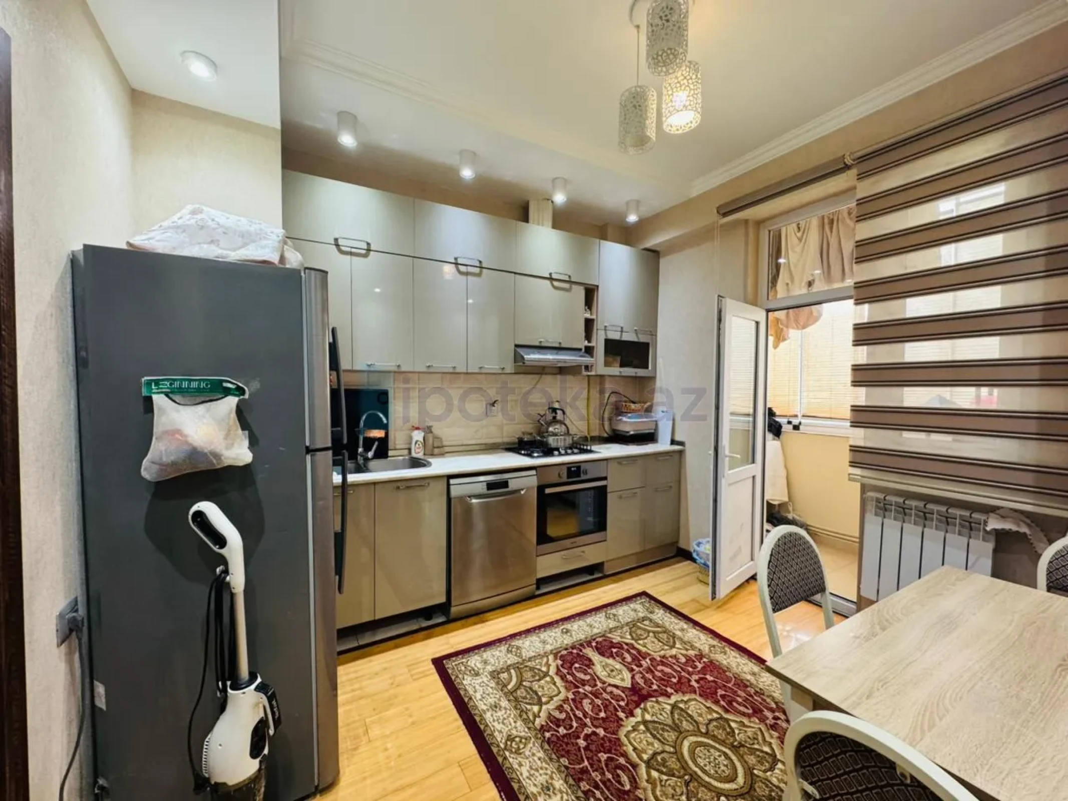 Satılır 3 otaqlı yeni tikili 67 m²