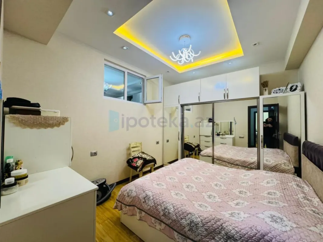 Satılır 3 otaqlı yeni tikili 67 m²