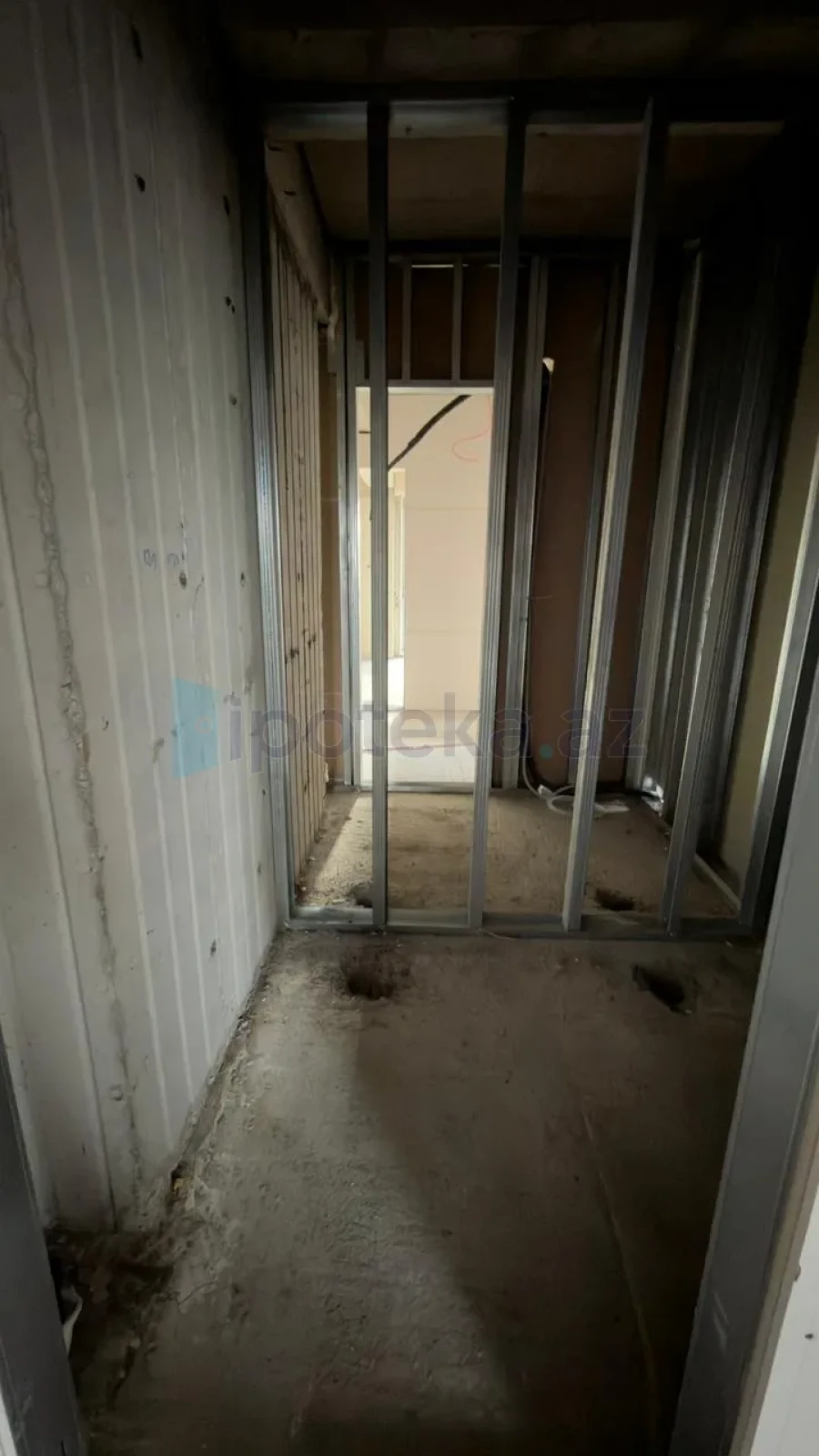 Satılır 3 otaqlı yeni tikili 87 m²