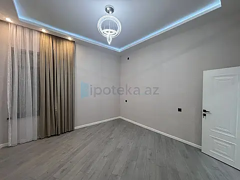 Satılır 3 otaqlı mənzil 140 m²