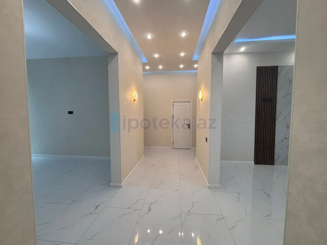 Satılır 3 otaqlı mənzil 140 m²