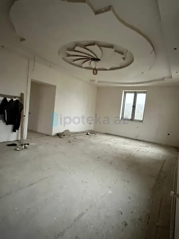 Satılır 6 otaqlı həyət evi 115 m²