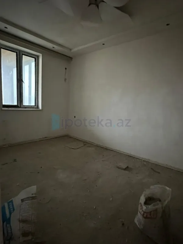 Satılır 6 otaqlı həyət evi 115 m²