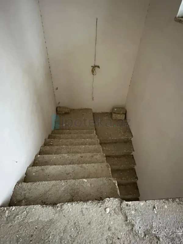 Satılır 6 otaqlı həyət evi 115 m²