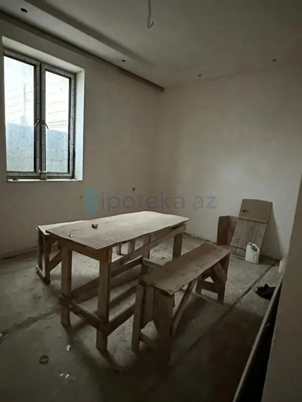 Satılır 6 otaqlı həyət evi 115 m²