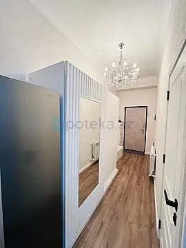 Satılır 3 otaqlı yeni tikili 75 m²