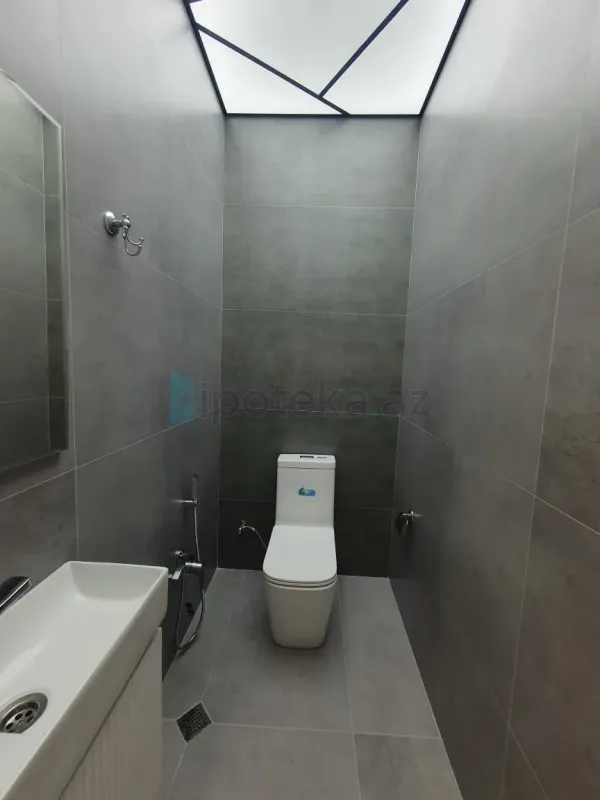 Satılır 3 otaqlı yeni tikili 105 m²