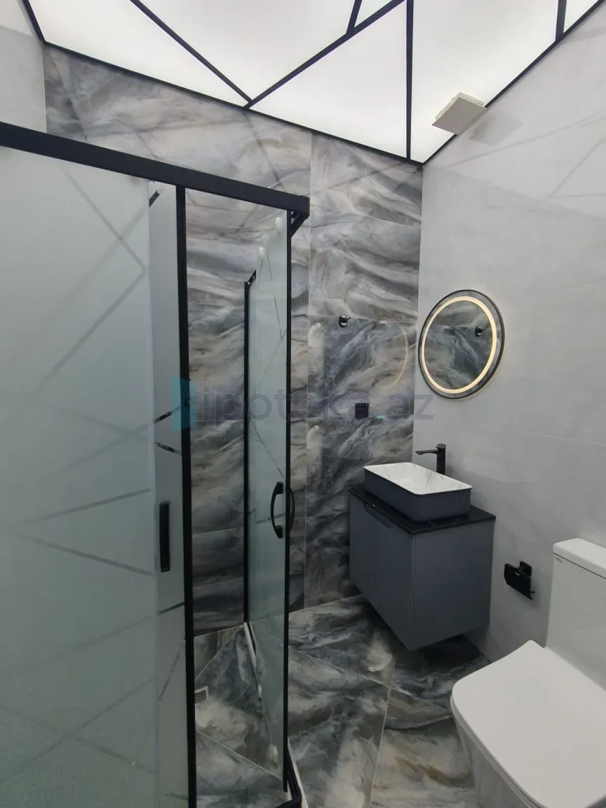 Satılır 3 otaqlı yeni tikili 90 m²