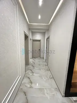 Satılır 3 otaqlı yeni tikili 110 m²