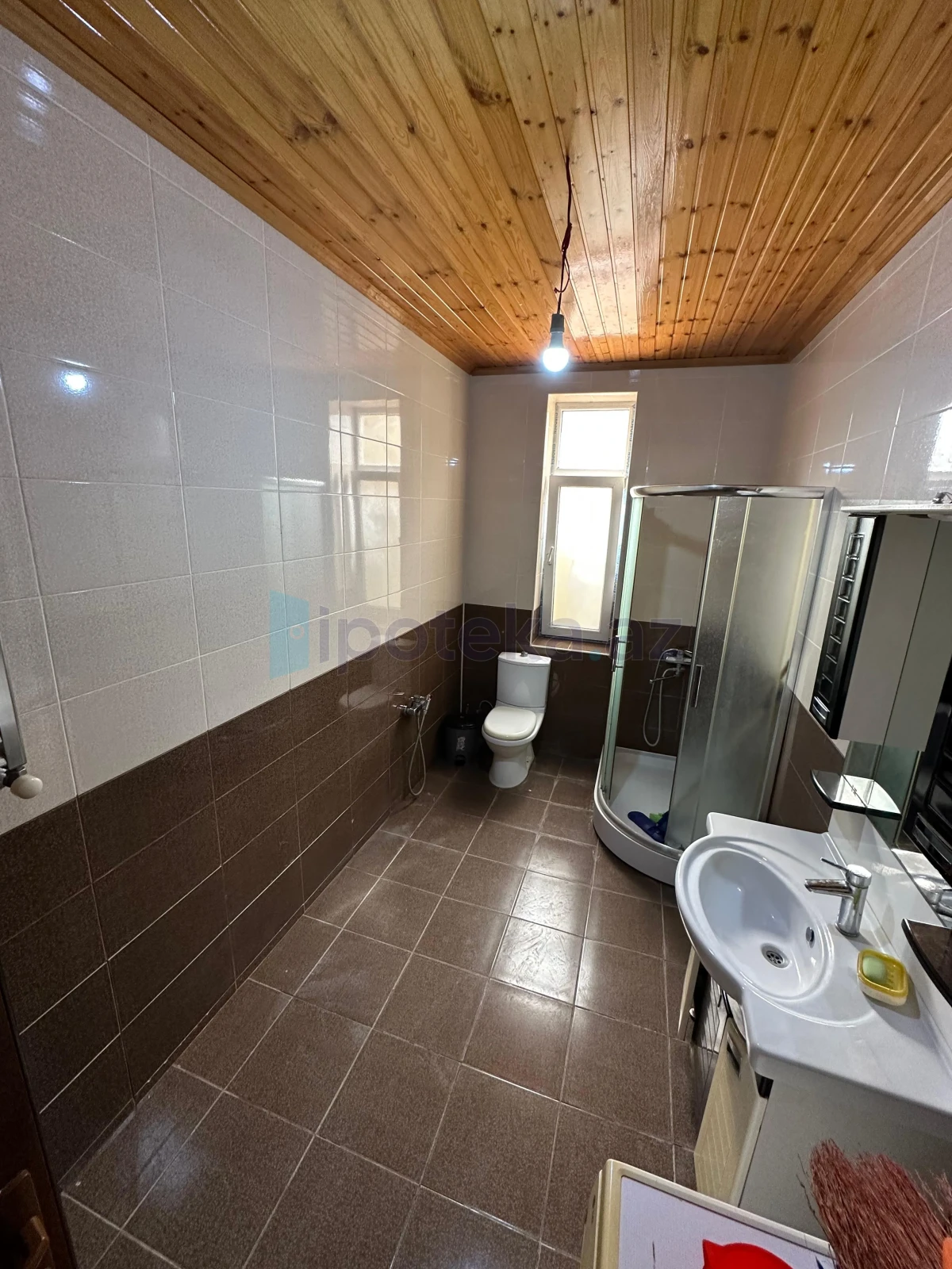 Satılır 2 otaqlı həyət evi 90 m²