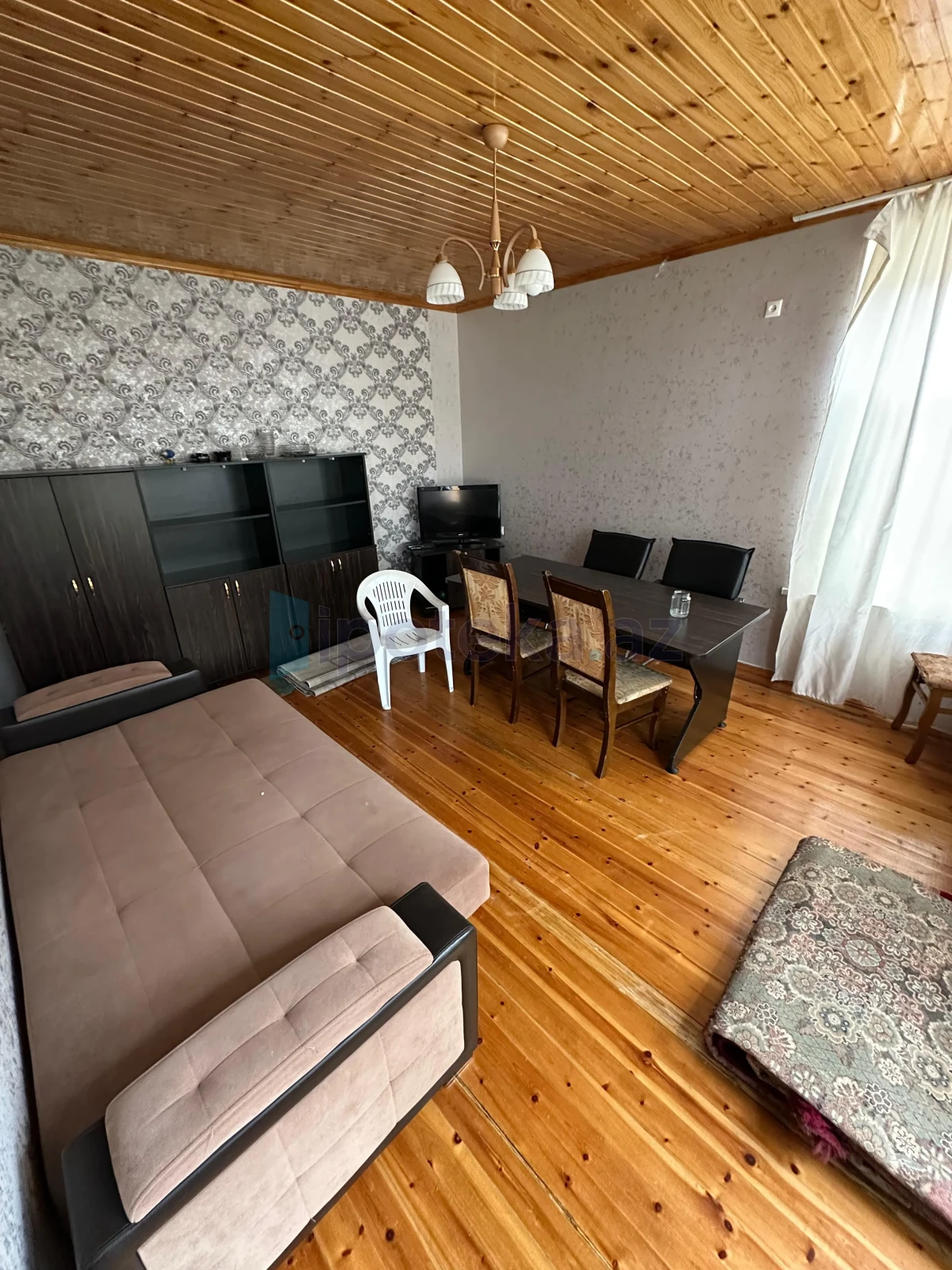 Satılır 2 otaqlı həyət evi 90 m²