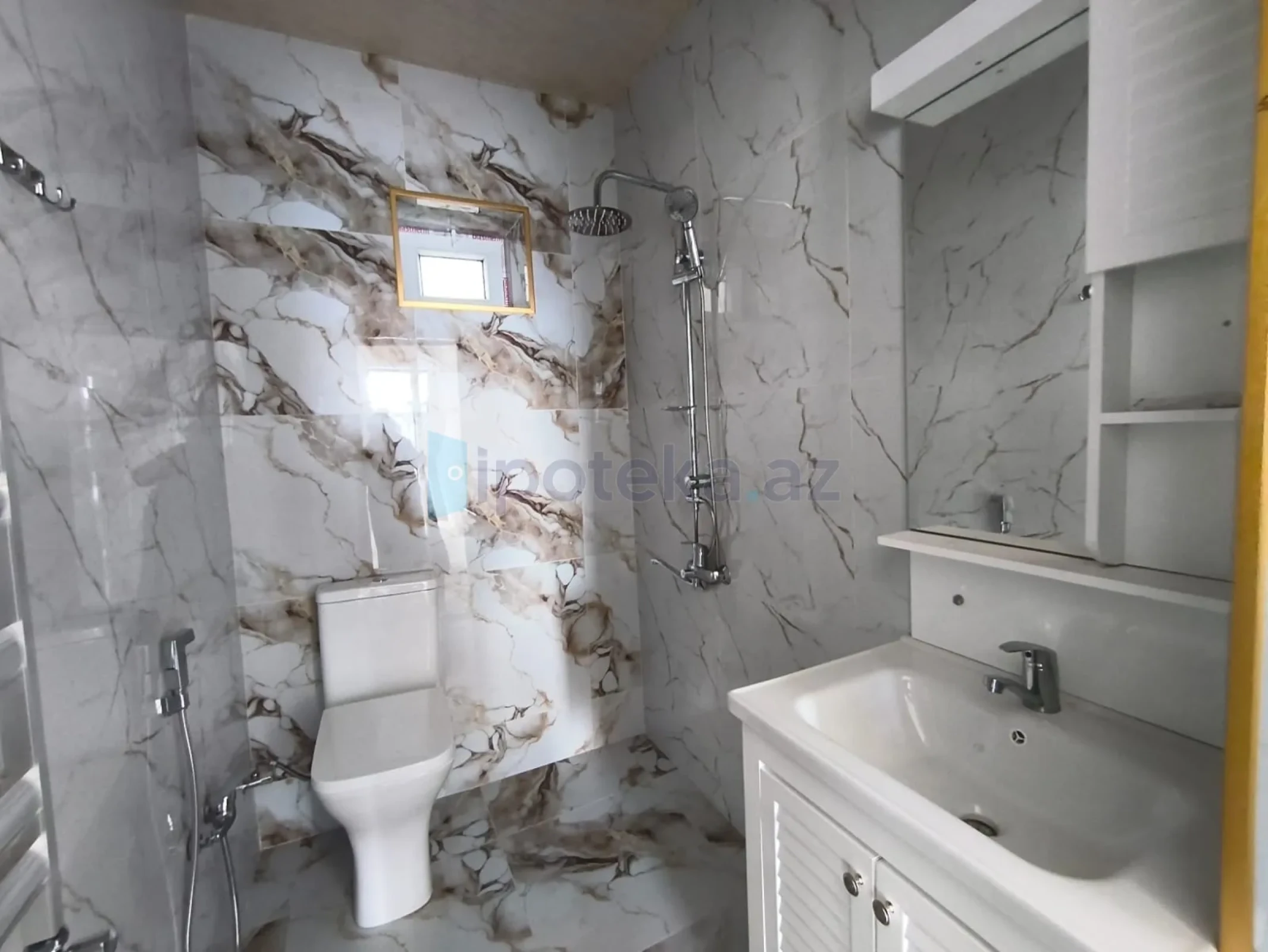 Satılır 3 otaqlı həyət evi 90 m²