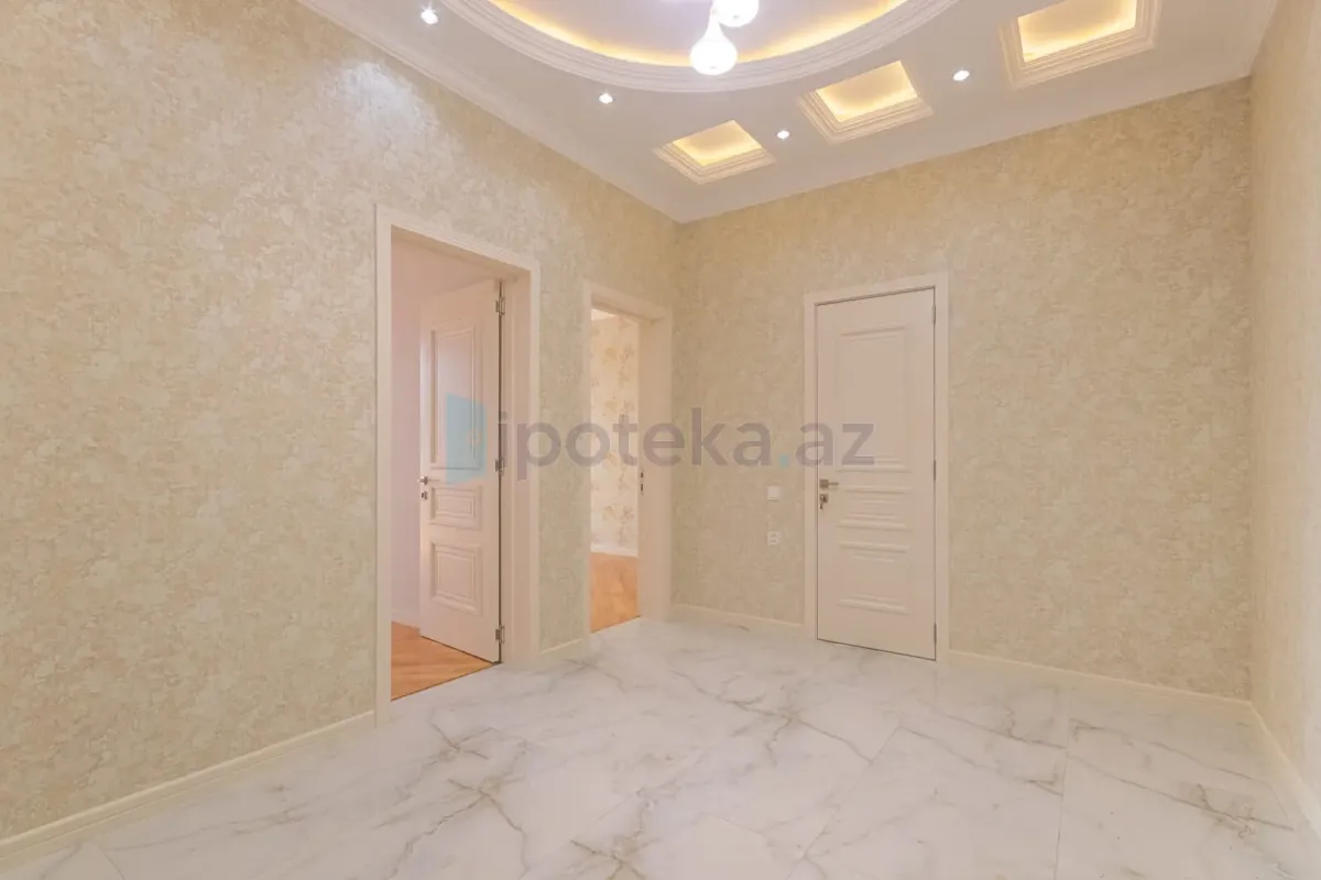 Satılır 3 otaqlı yeni tikili 107 m²