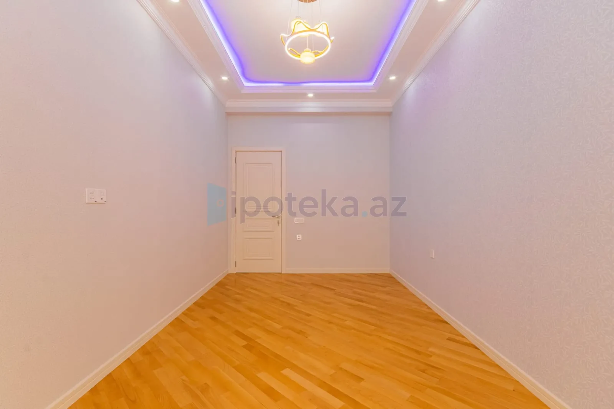Satılır 3 otaqlı yeni tikili 107 m²