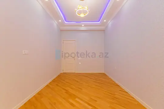 Satılır 3 otaqlı yeni tikili 107 m²