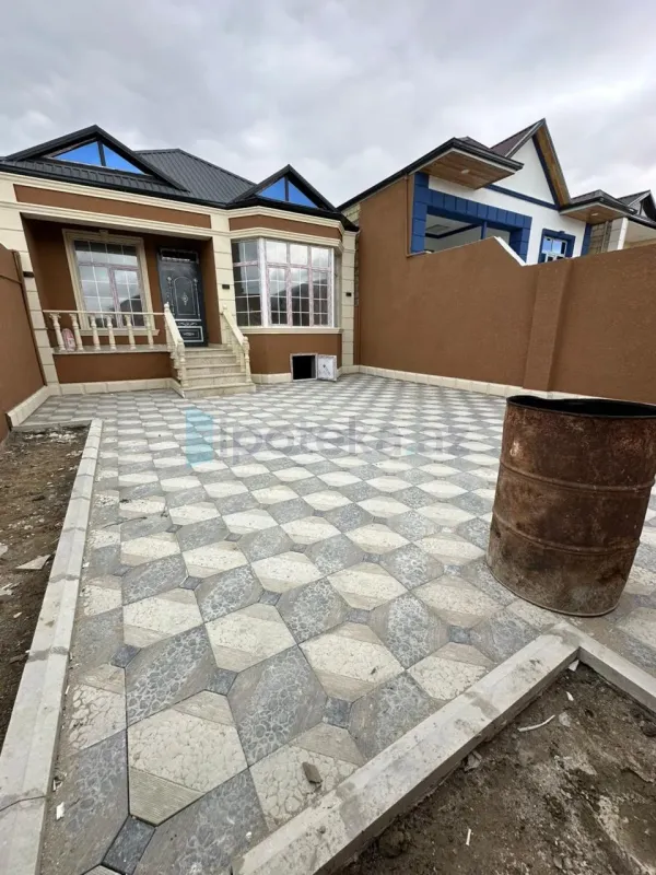 Satılır 3 otaqlı həyət evi 70 m²