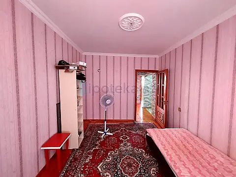 Satılır 3 otaqlı köhnə tikili 75 m²