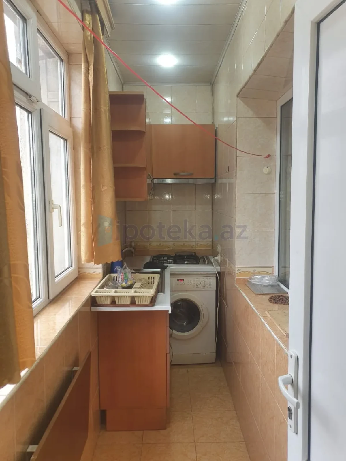 Satılır 1 otaqlı köhnə tikili 48 m²