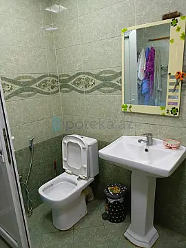 Satılır 4 otaqlı həyət evi 130 m²