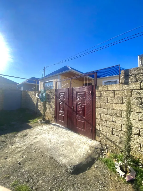Satılır 2 otaqlı həyət evi 40 m²