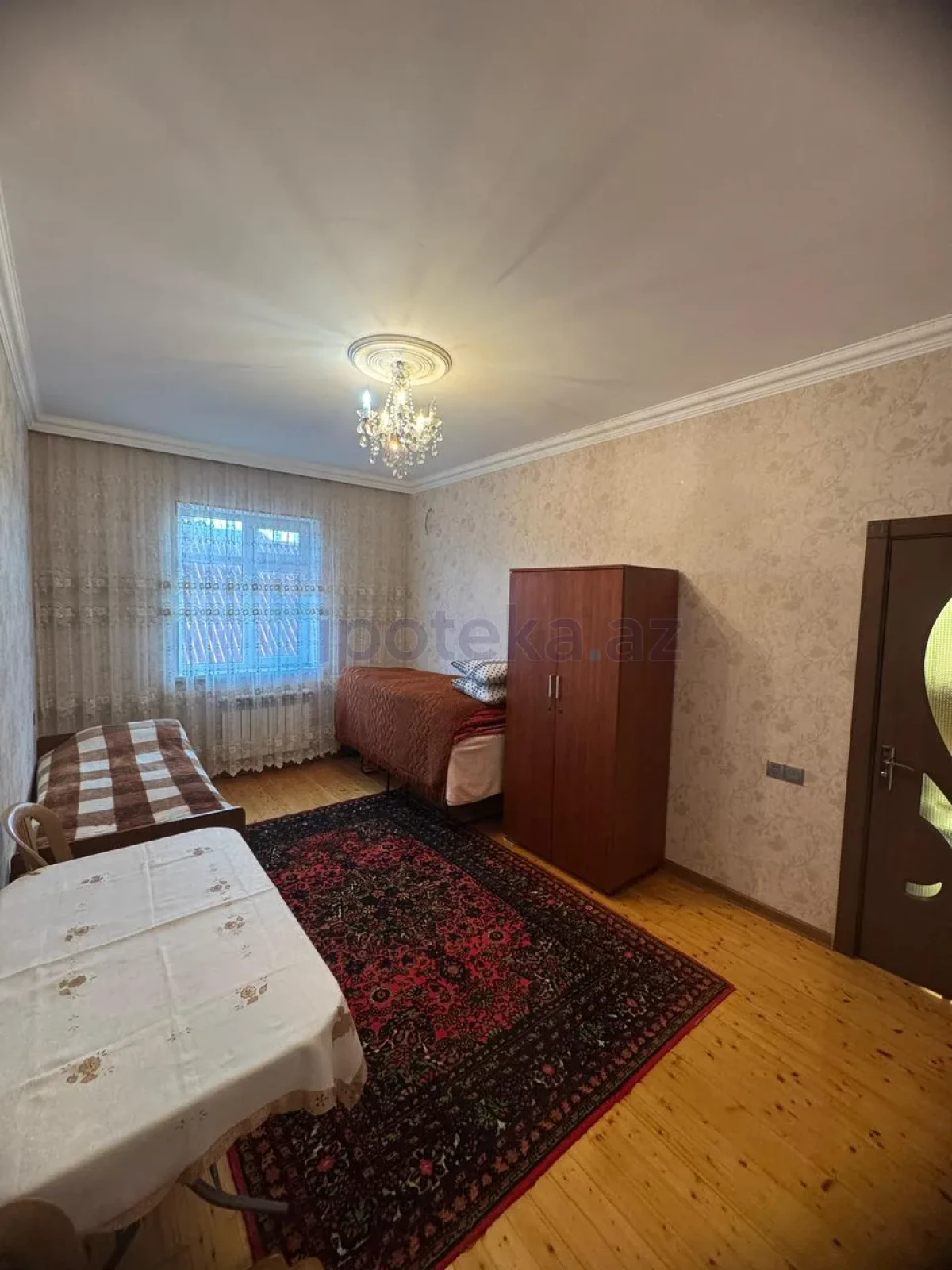 Satılır 5 otaqlı həyət evi 182 m²